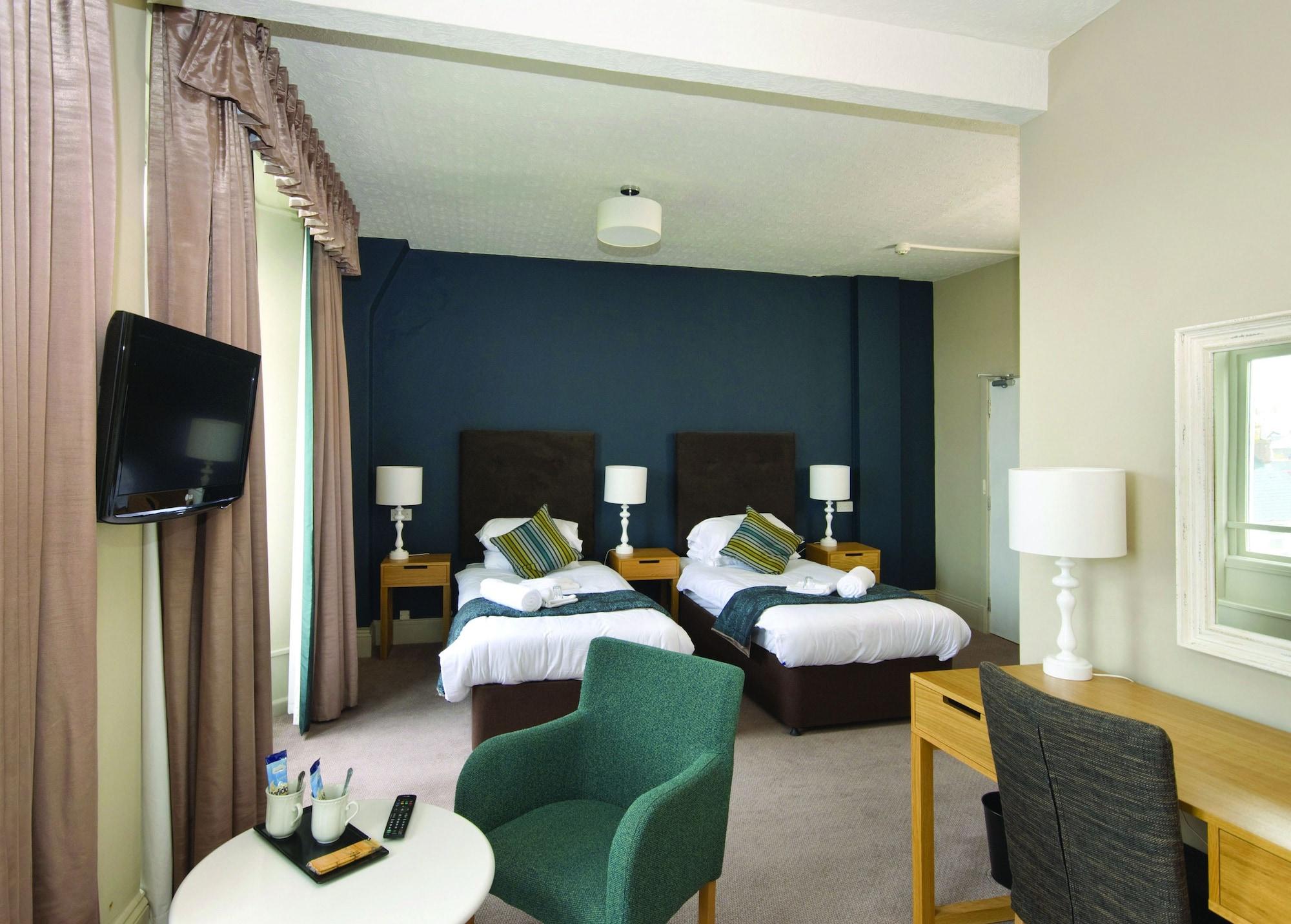 Imperial Hotel تينبي المظهر الخارجي الصورة