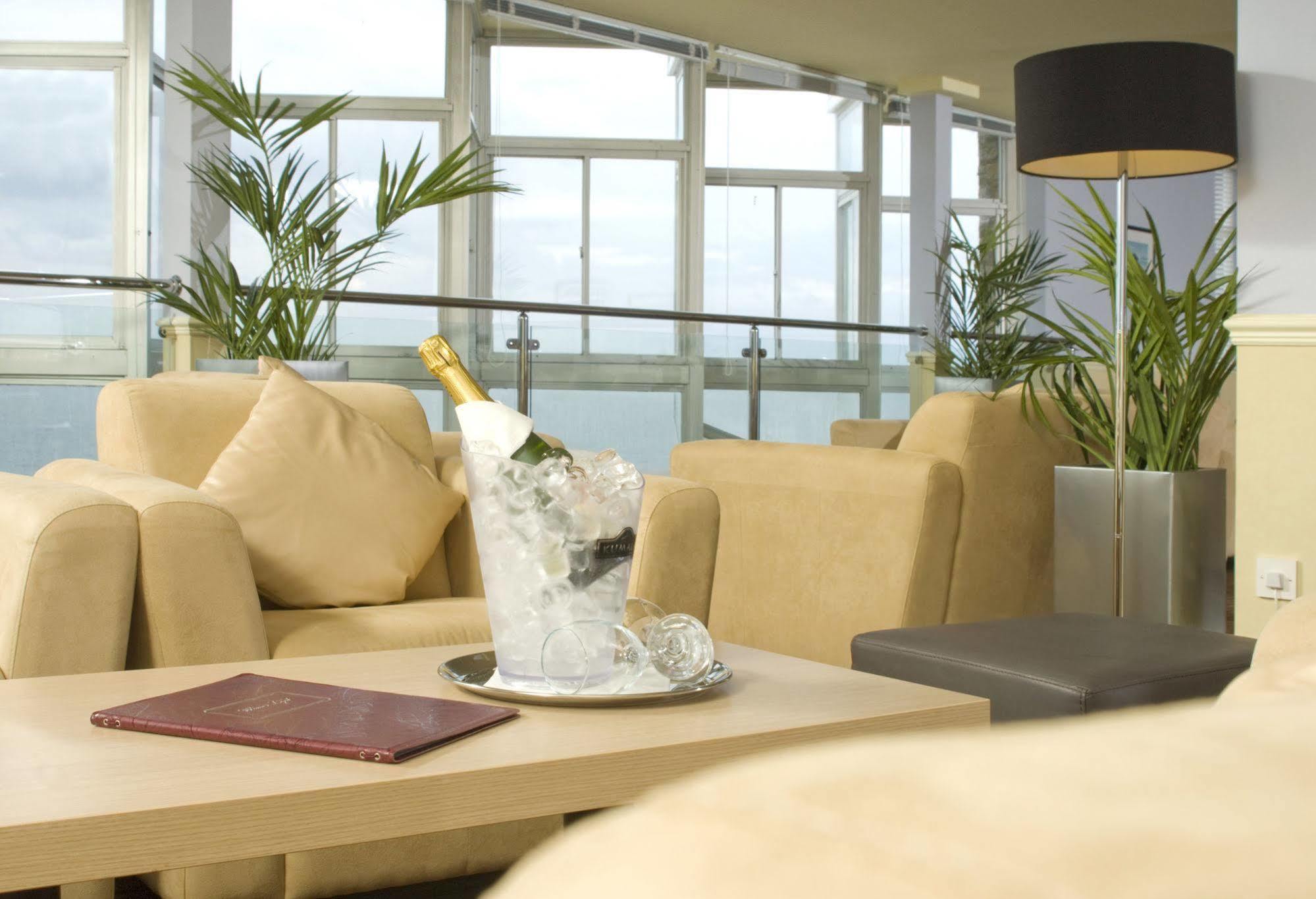 Imperial Hotel تينبي المظهر الخارجي الصورة